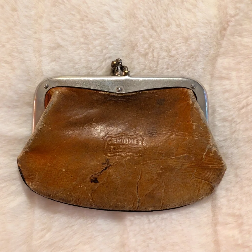 Vintage Leather Snap Coin Purse - Picture 1 of 6